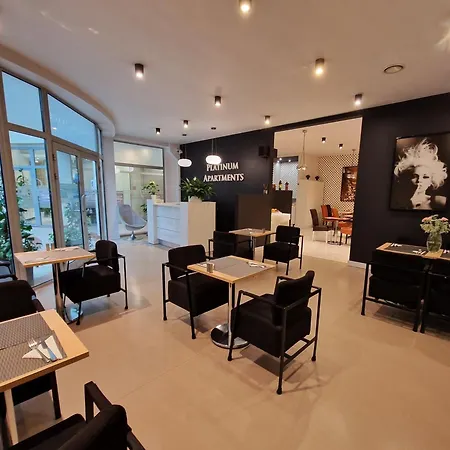 公寓式酒店 Platinum 波兹南