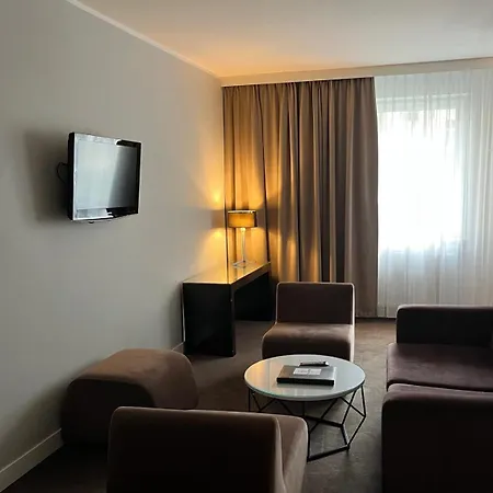Platinum Apartmanhotel 3*