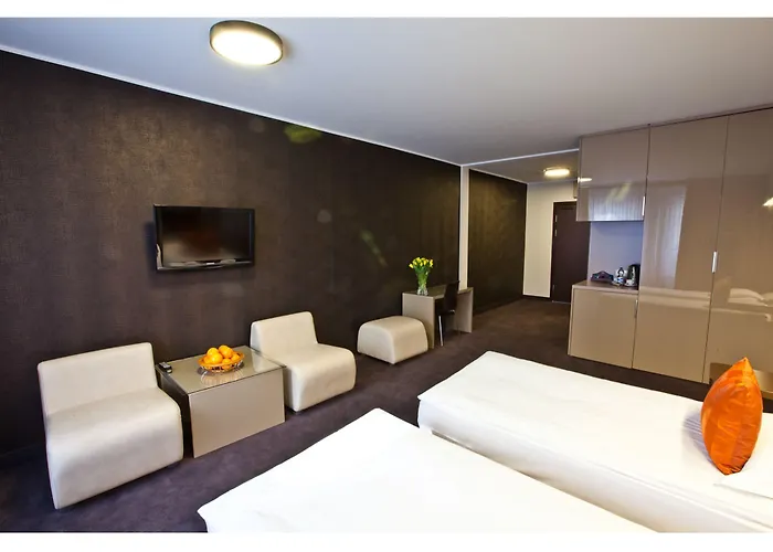 Platinum 4* Poznan