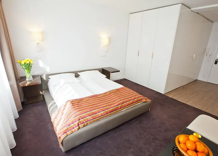 Platinum 4* Poznan